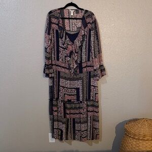 Elegant Pink and Navy Patterned Dress